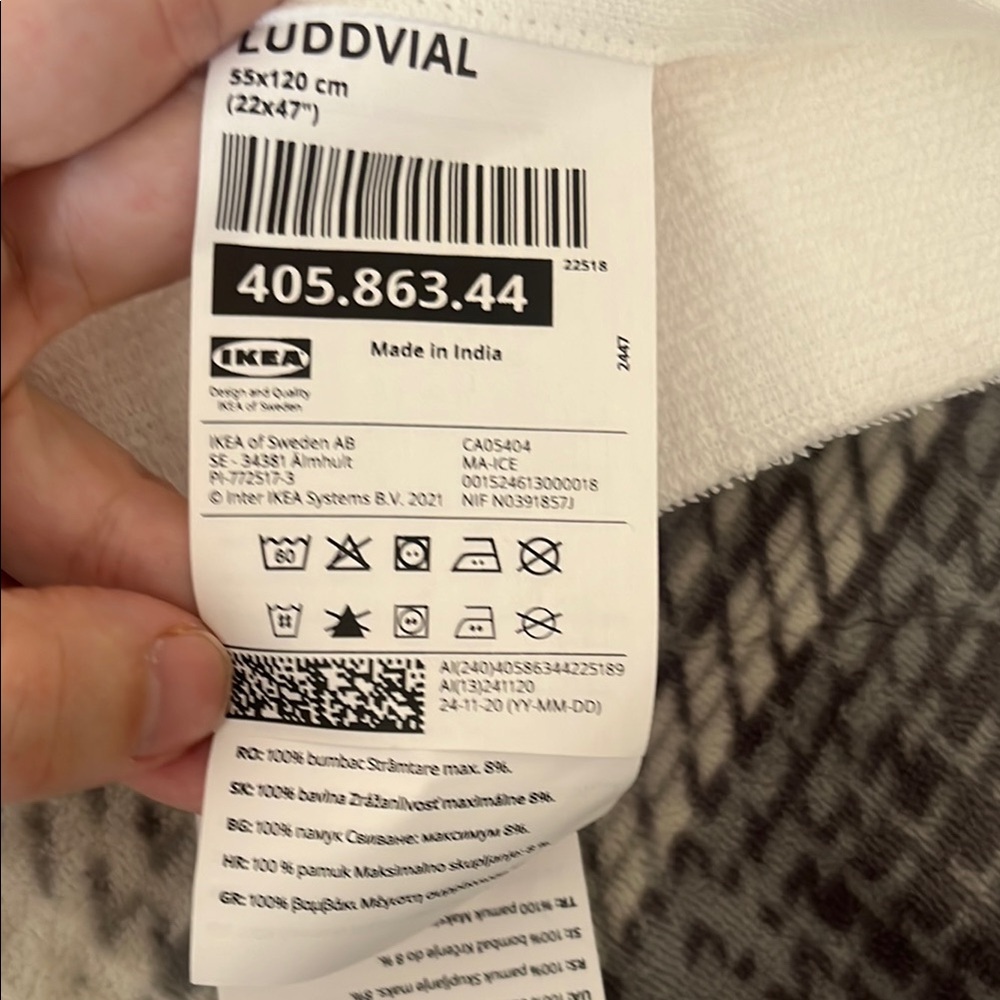 IKEA White Bath Towels 3 pcs for 9 dollars